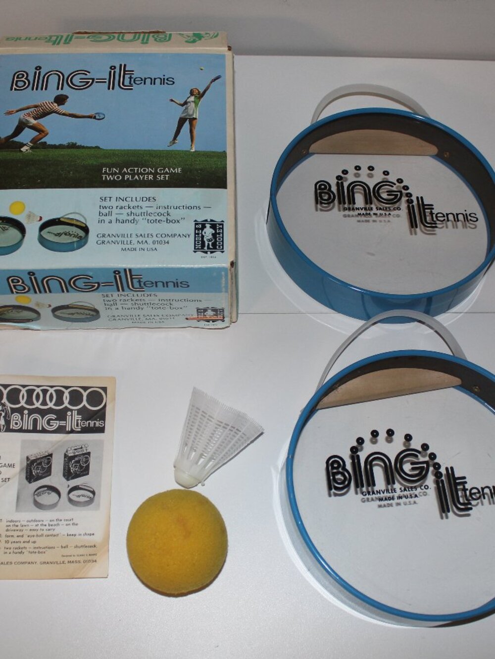 BING-IT Tennis Vintage Lawn Game Noble & Cooley Granville Tambourine Made in USA